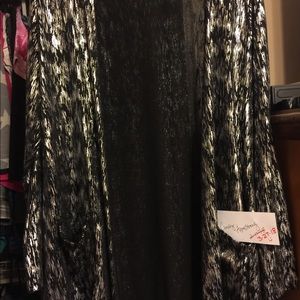 Lularoe elegant Sarah large